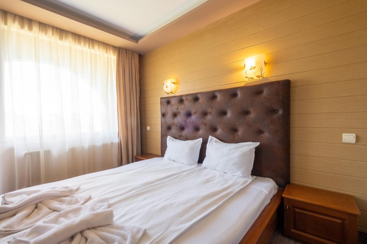 Hotel Complex Katalina Tsigov Chark Exterior foto